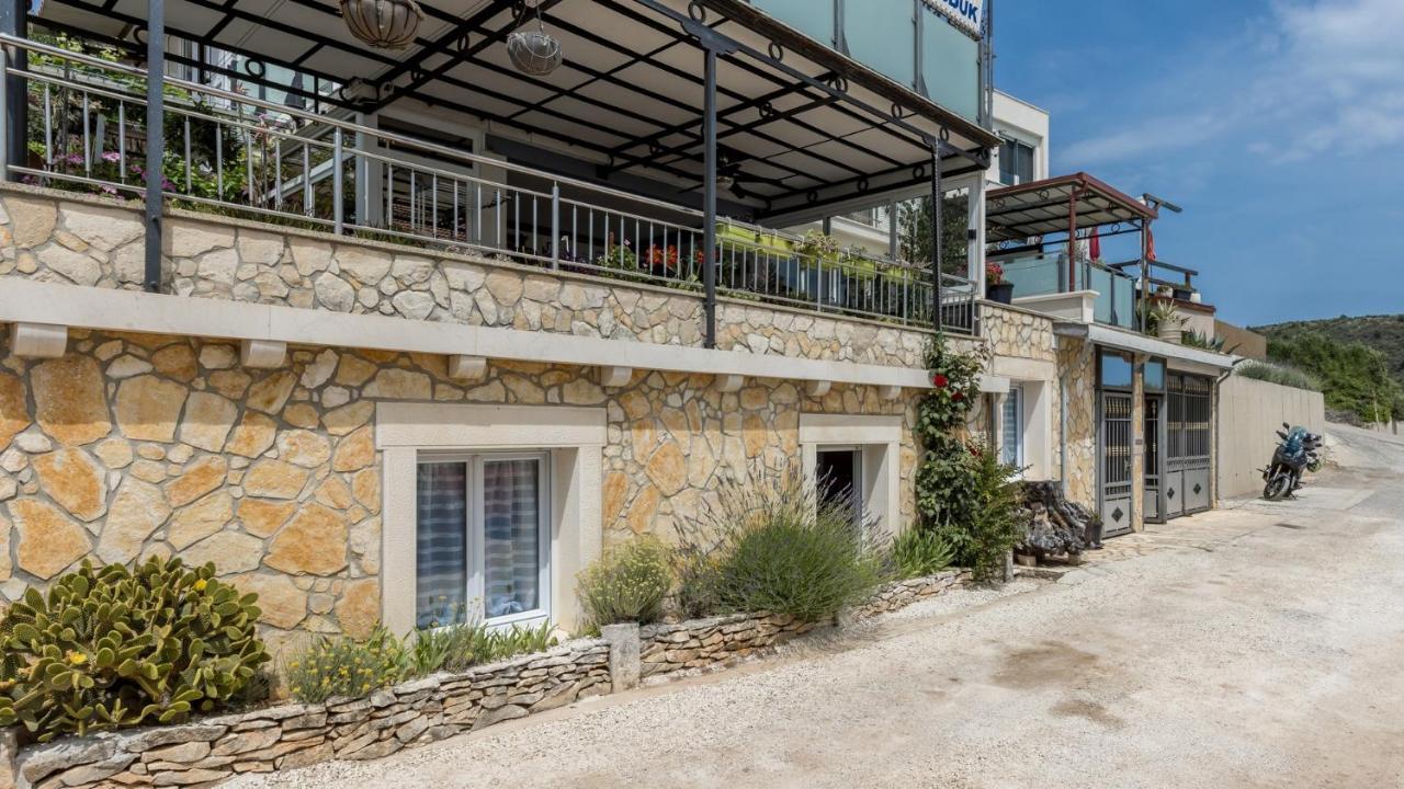 Apartments Katarina Trogir Exterior photo